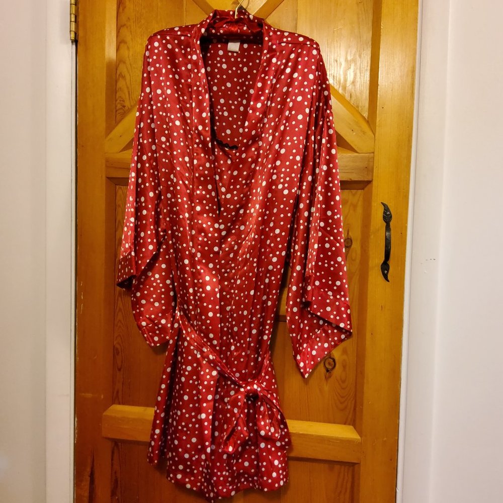 Inner Most Negligee, Robe, Hanger Set - Picture 6 of 8